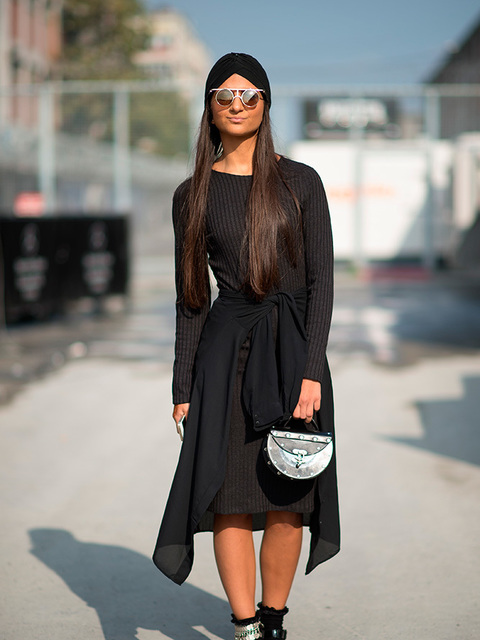 480x640-11e6-9feb-29ac32e8f3f5-assets-elleuk-com-gallery-23532-sebnem-guenay-istanbul-street-style-getty-jpg